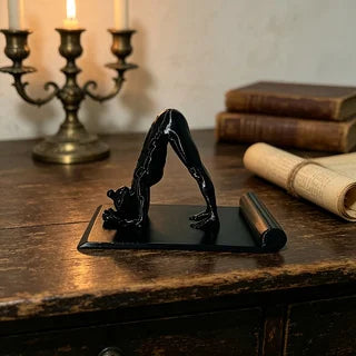 Buns Up! Yoga Girl Phone Stand — Sculptural Desktop Holder